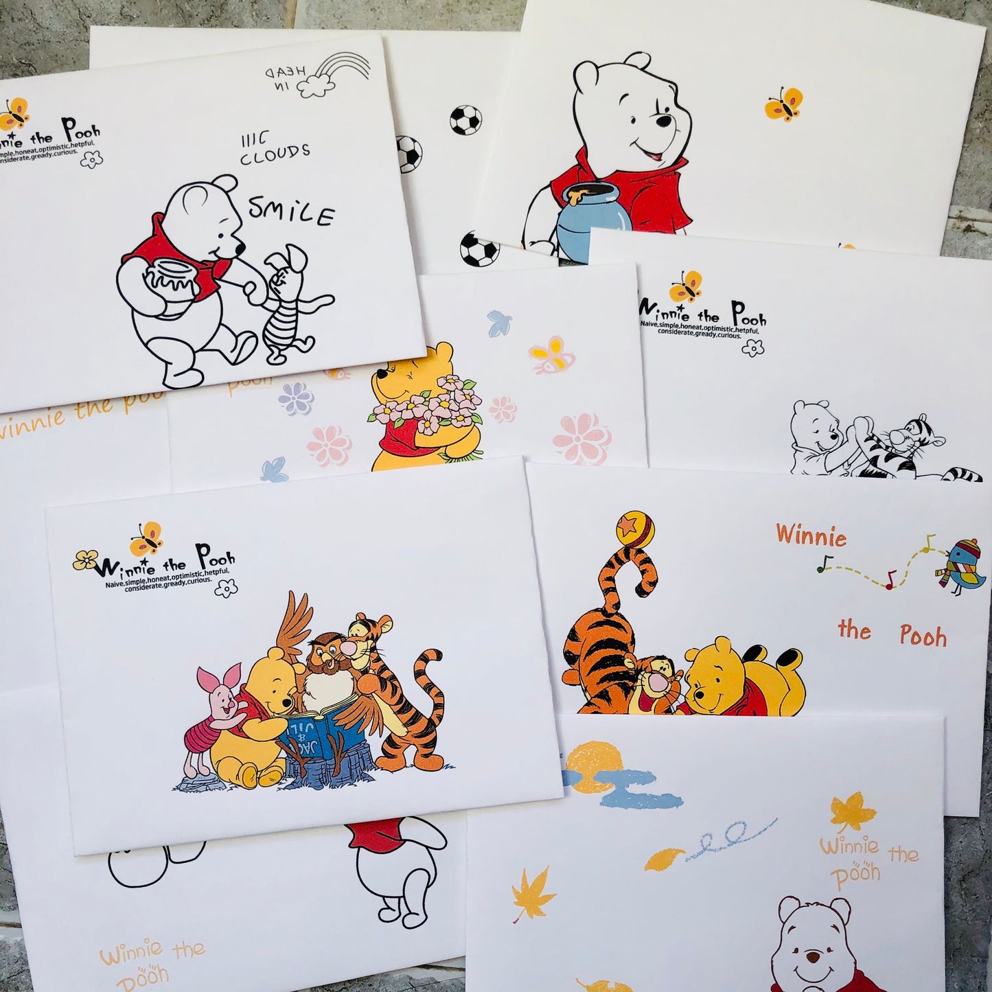 Winnie the Pooh Envelopes and Notepad